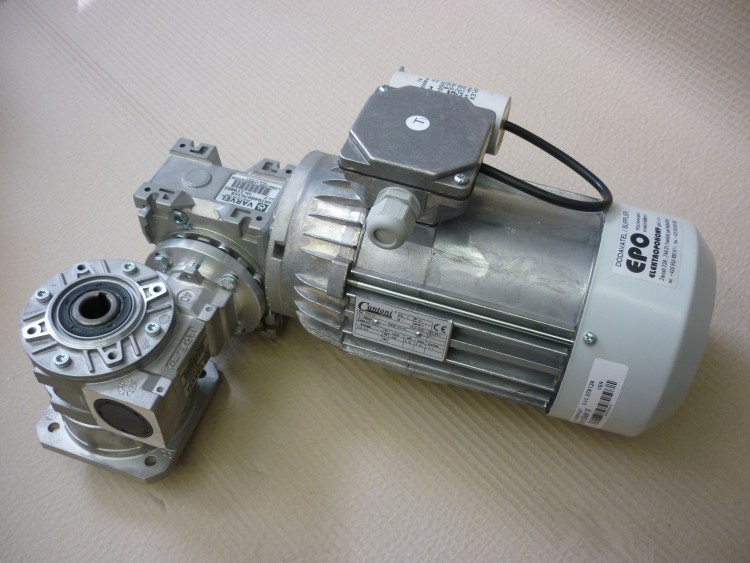 Motor 0.55kW 1F + gear box 1:49